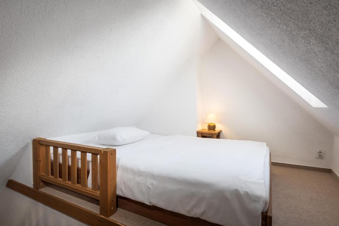 Apartmanovy Dom Vila Maros Pavčina Lehota Eksteriør bilde