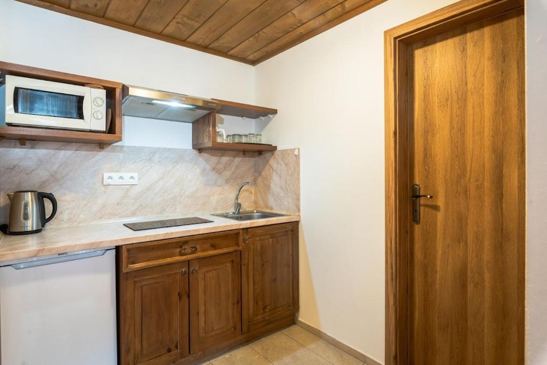 Apartmanovy Dom Vila Maros Pavčina Lehota Eksteriør bilde